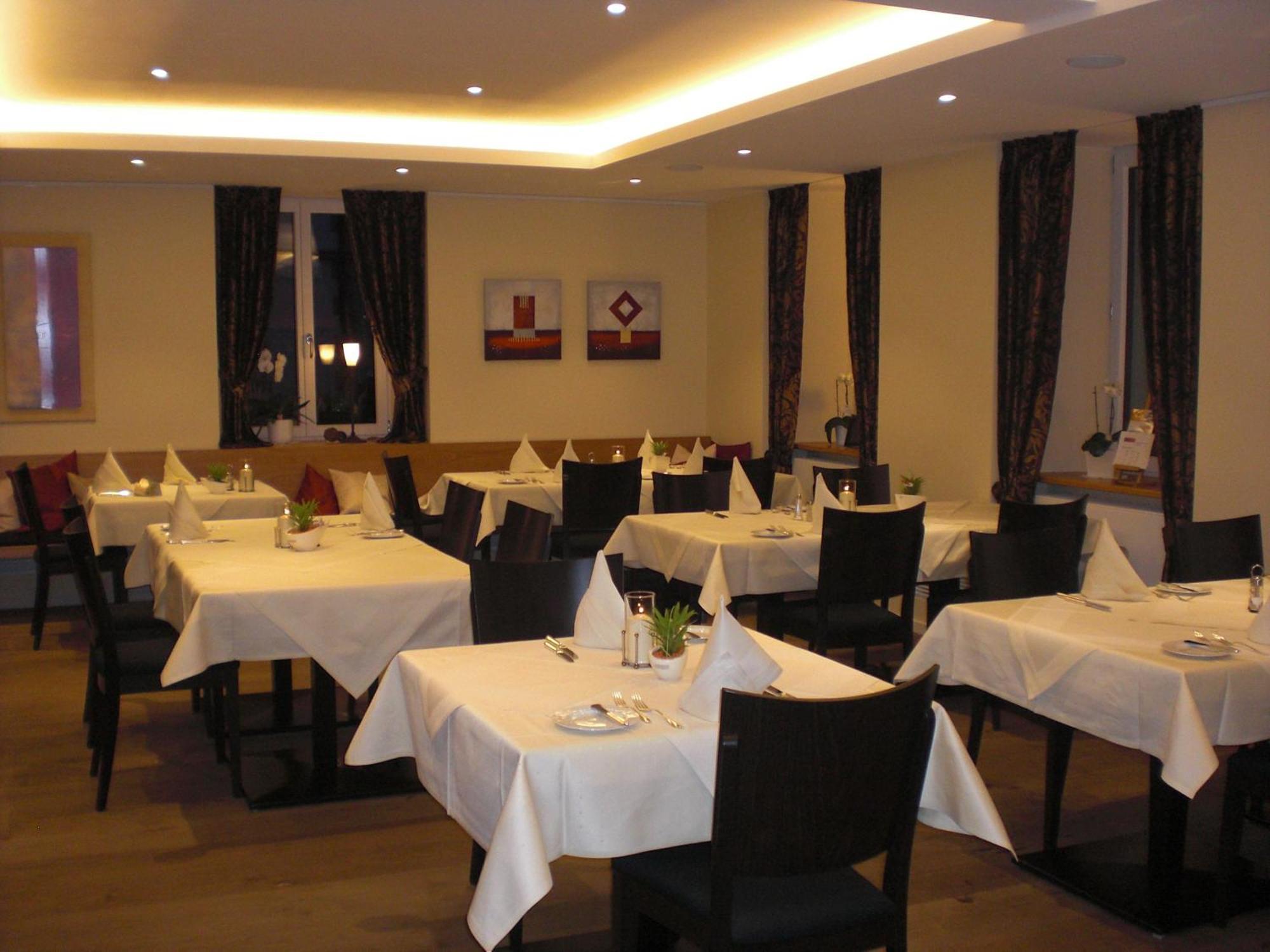 Hotel-Restaurant Schieble Кенцінґен Екстер'єр фото